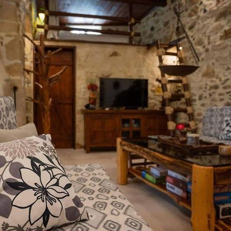 Villa Dioni Stone House Petrokefalo Esterno foto