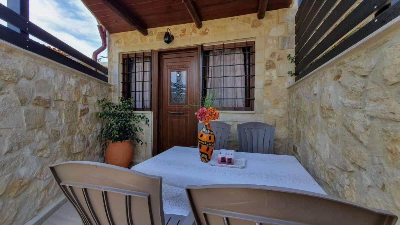 Villa Dioni Stone House Petrokefalo Esterno foto