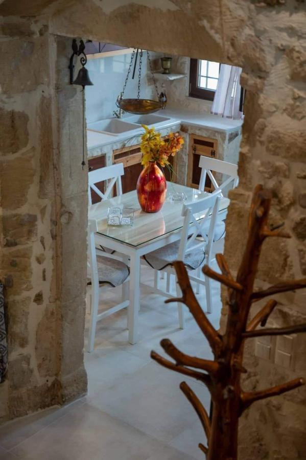 Villa Dioni Stone House Petrokefalo Esterno foto
